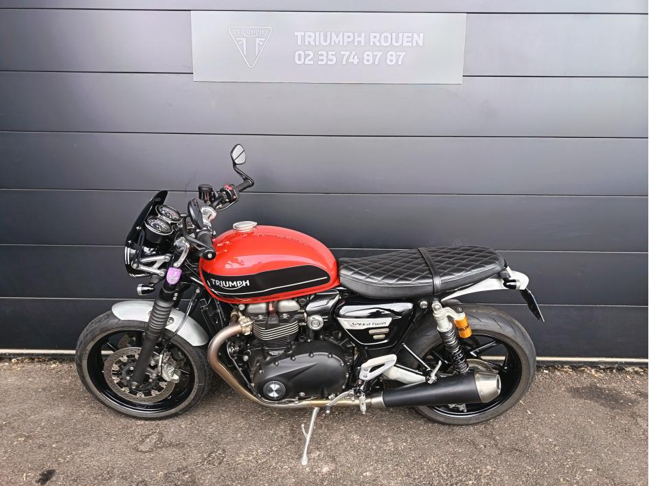 TRIUMPH SPEED TWIN 1200