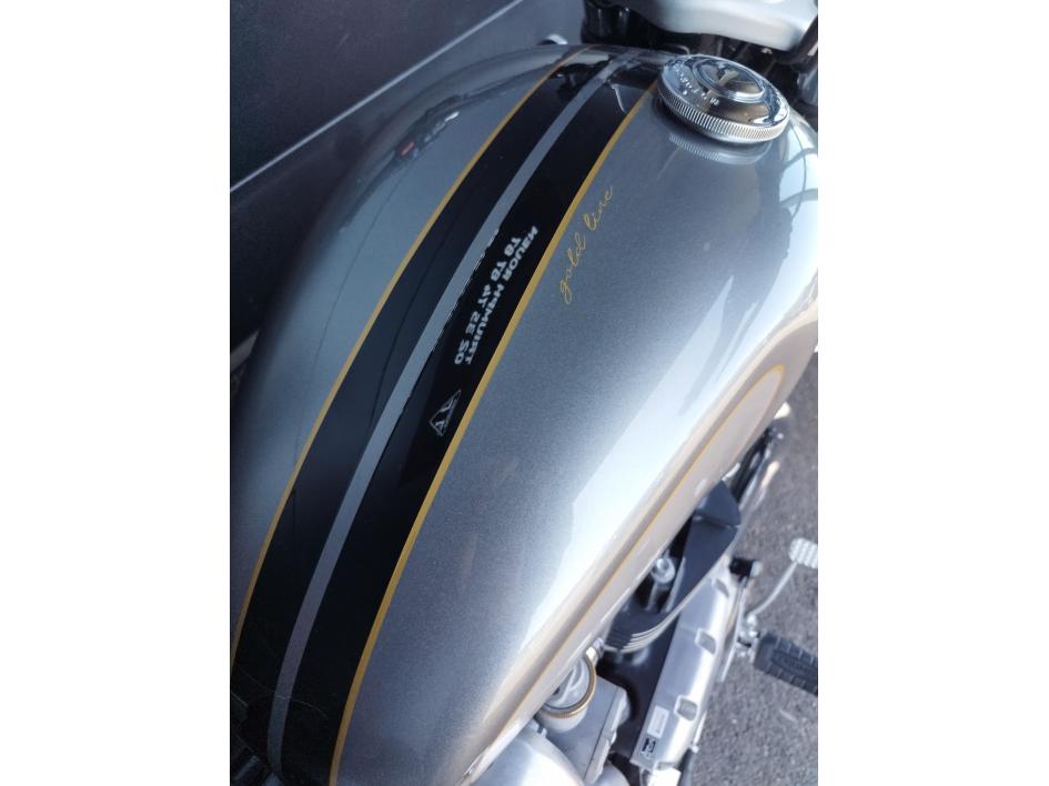 TRIUMPH BONNEVILLE SPEEDMASTER 1200 GOLD LINE Edition